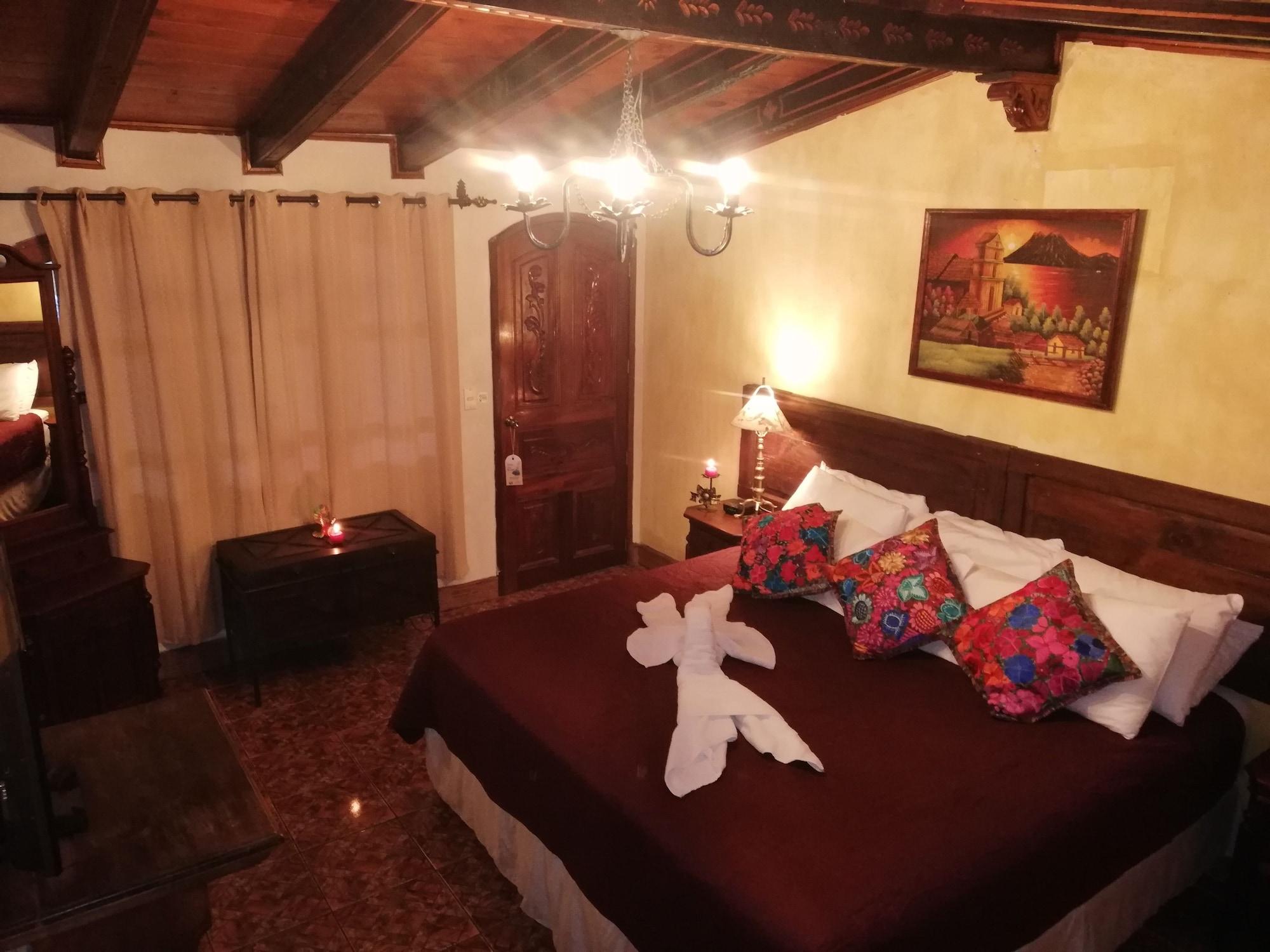 Hotel Gran Plaza Euromaya Antigua Екстериор снимка